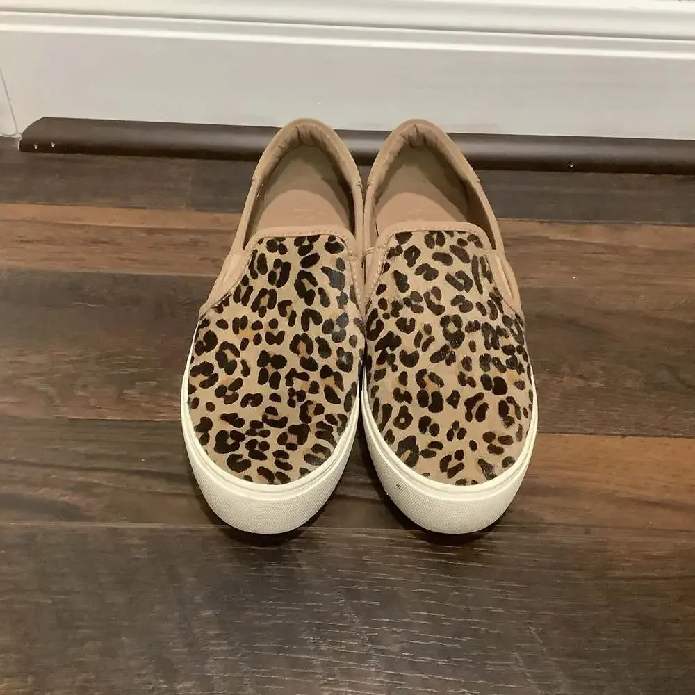 UGG Women Size 9 Exotic Slip-On Sneakers in Leopard Print Calf Hair